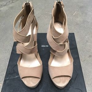 Dolce Vita Jade Platform Wedge in Nude Leather 6.5